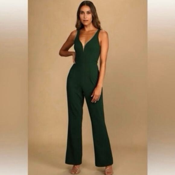 Lulus Pants - Lulu’s Instant Icon Dark‎ Green V-Neck Sleeveless Jumpsuit Size XL